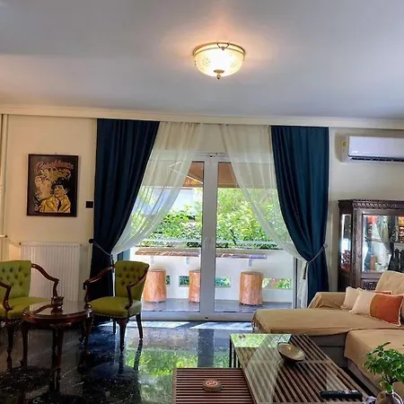 Sarakin's Mansion Luxury Retreat Apartment Athens