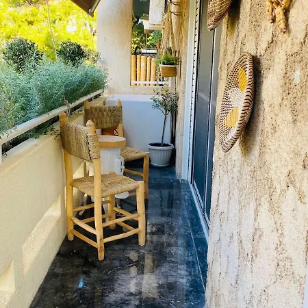 Sarakin's Mansion Luxury Retreat * Athens