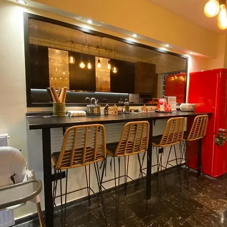 Sarakin's Mansion Luxury Retreat Apartment *